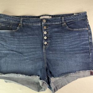 Torrid Boyfriend Shorts White First At Fit Vintage Stretch Women’s Denim Sz 26
